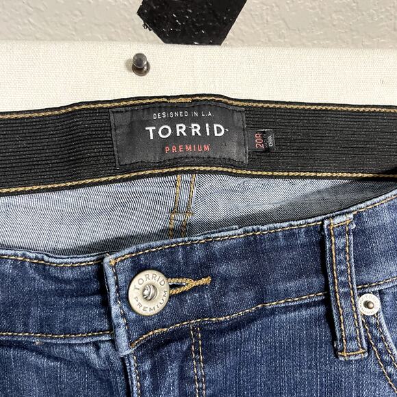 Torrid Premium Women's Denim Sky High Skinny Jeans - Size 20R - Picture 5 of 10